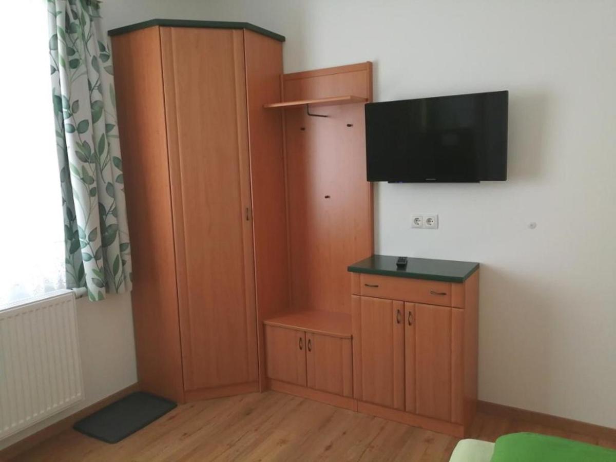 Hotel Wohlfuehlhof Bachzelt Weitersfeld Esterno foto