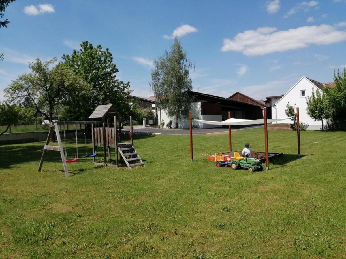 Hotel Wohlfuehlhof Bachzelt Weitersfeld Esterno foto